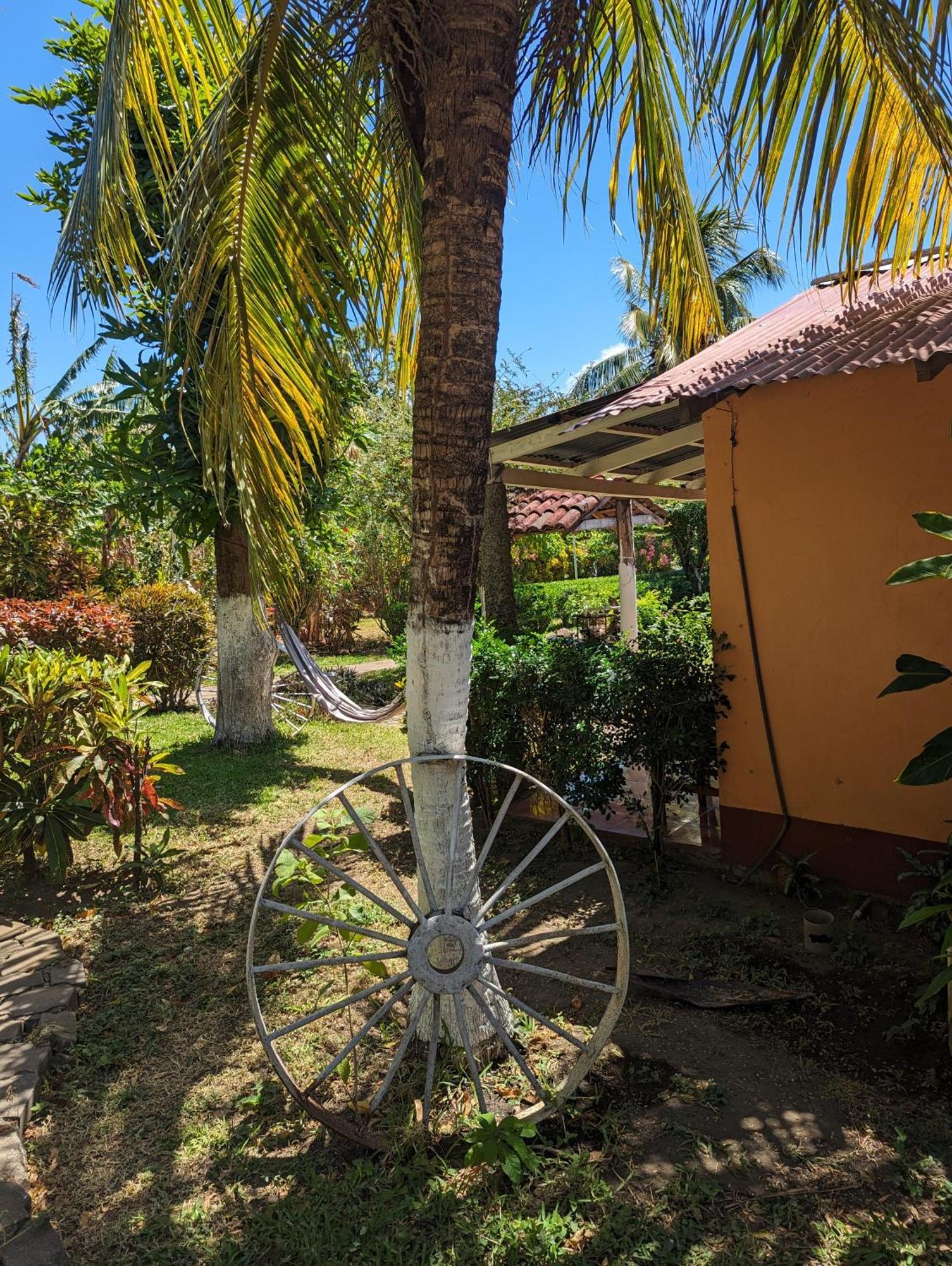 Hotel Playa Santa Martha Rivas Bagian luar foto